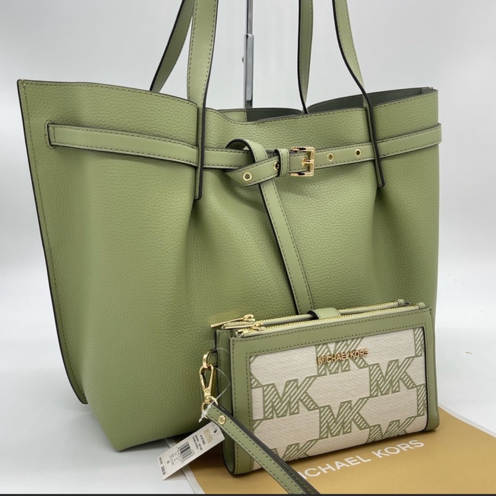 Michael Kors Large Emilia Tote Bag& Double ZipWallet Wristlet Light Sage Leather - Picture 1 of 13